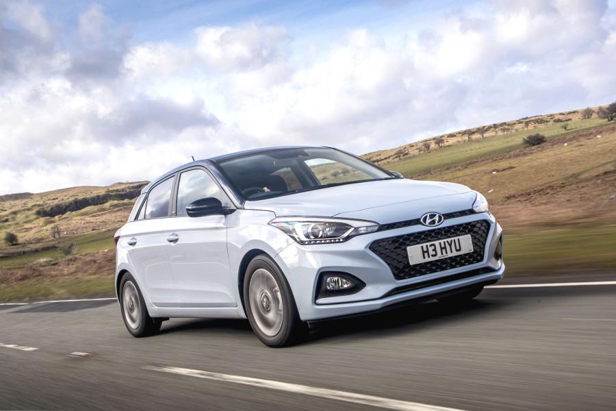  Hyundai i20 Play (IB) 2019 года  (UK) (фото 24 из 42)